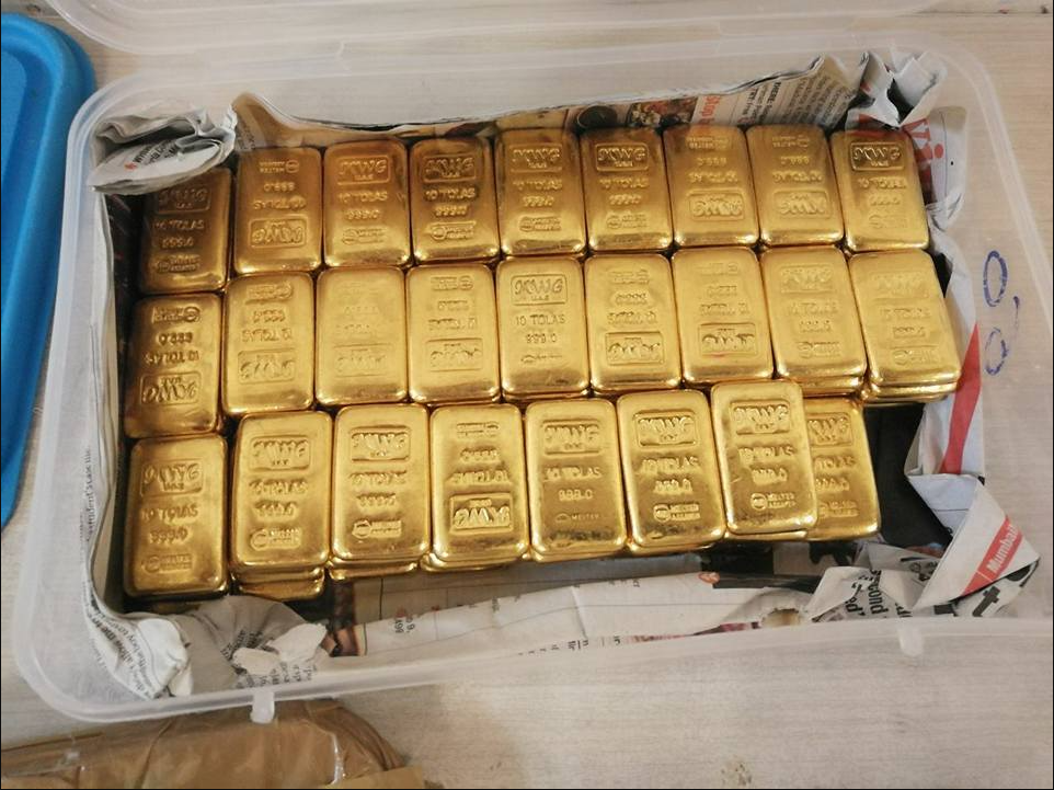 Why Passenger From Nairobi Arrested, 3.4 Kilos Of Gold Stashed In Underwear, Body Recovered